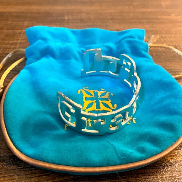 Rustic Cuff - Silver Grateful - Picture 3 of 4